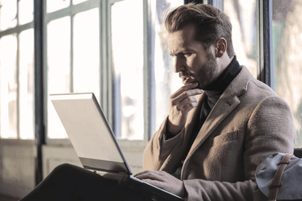 Other ways to contact HMRC about VAT without calling